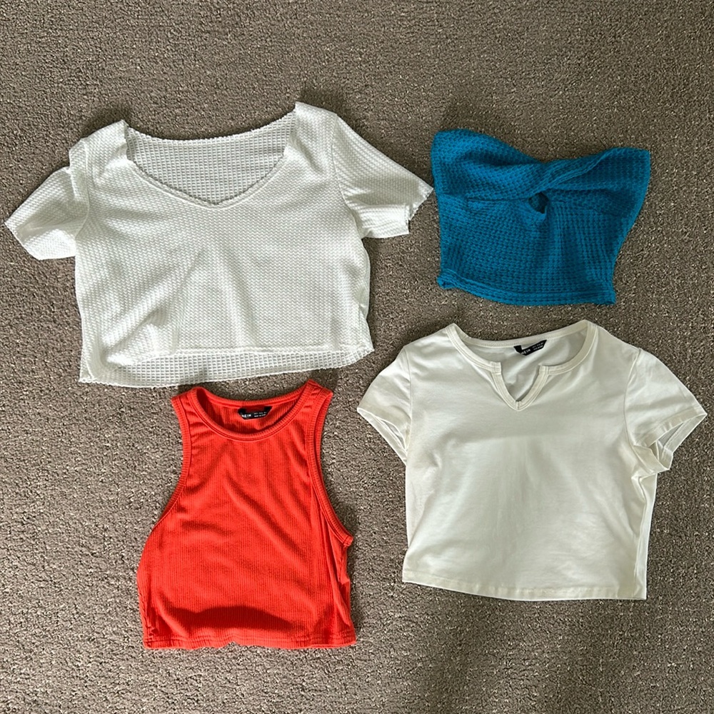 4 summer tops all size small
